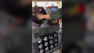 Zakuwarka do węży hydraulicznych NC130J Pokaz zakuwania węży